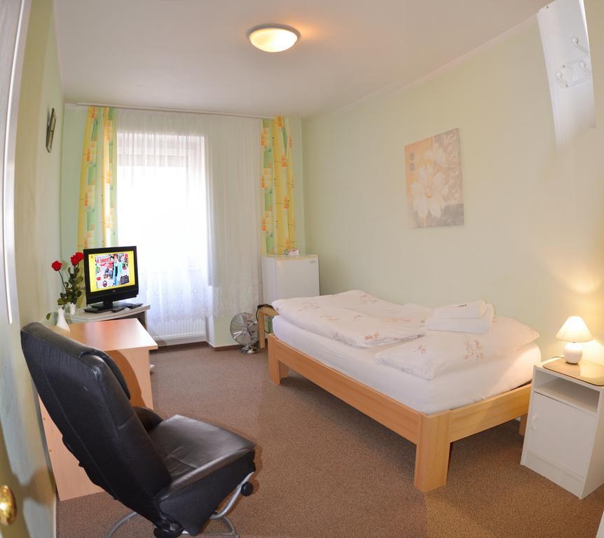 Penzion Duo Mladá Boleslav Chambre photo